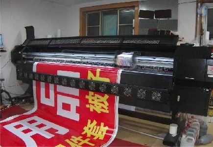 临沧喷绘广告分辨率是多少？